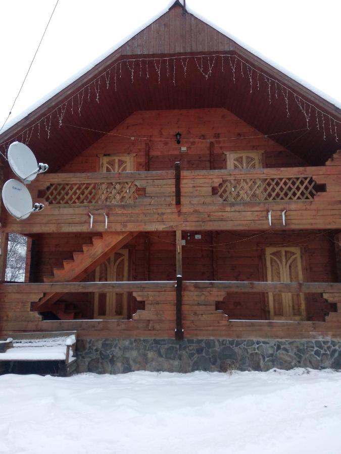 Edelveys Hotel Vorokhta Exterior photo