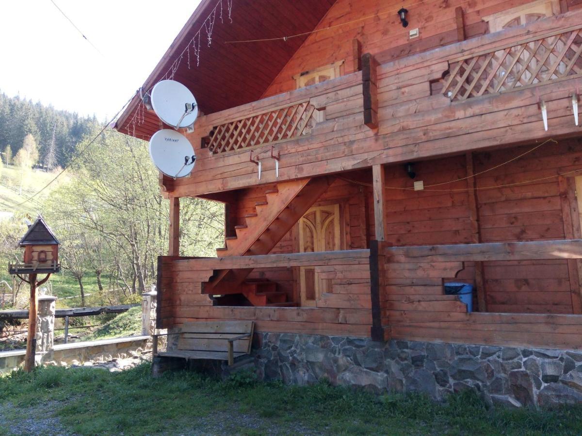 Edelveys Hotel Vorokhta Exterior photo